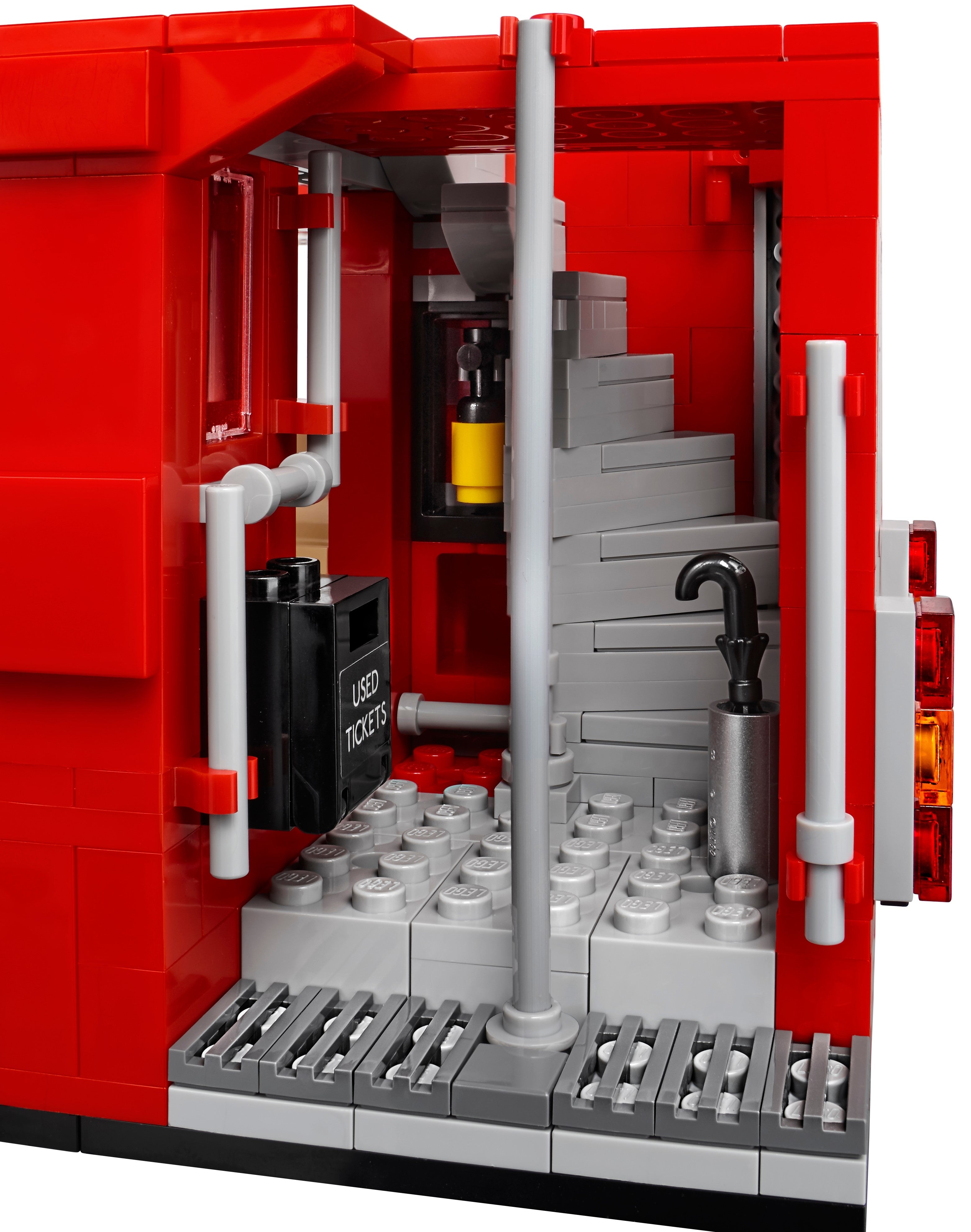 https://www.lego.com/cdn/cs/set/assets/bltb9098f8a1b8d7947/10258_alt14.jpg
