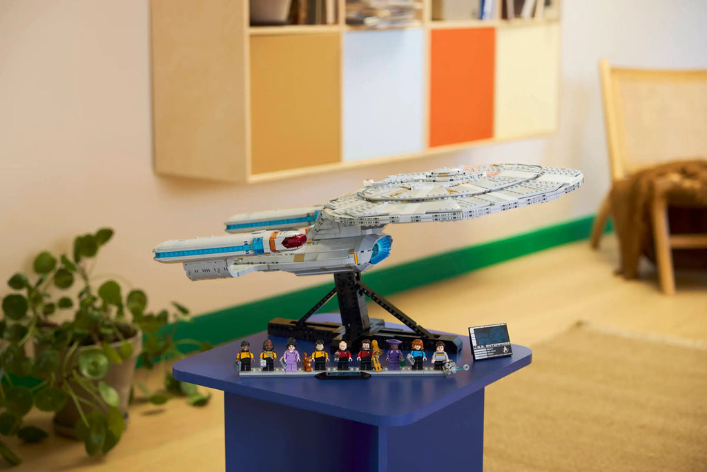 LEGO Icons Star Trek: U.S.S. Enterprise NCC-1701-D™ [PREORDER]