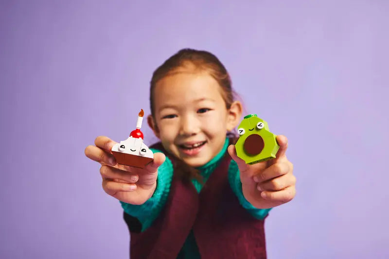 LEGO Classic Creative Food Friends