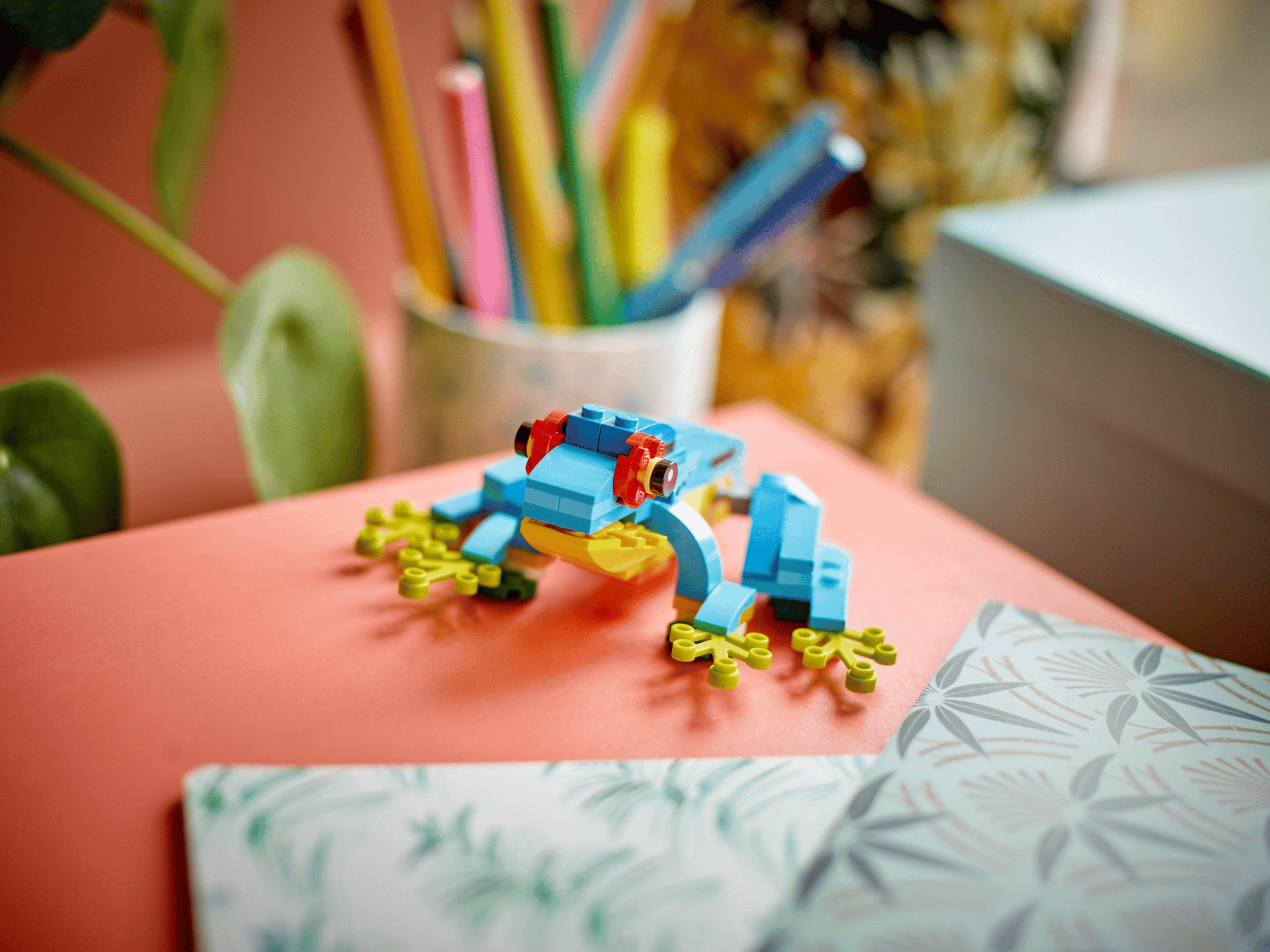LEGO Creator 3-in-1 - Exotic Parrot - 31136