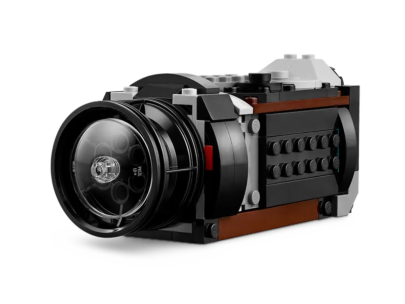 LEGO  Creator 3in1 Retro Camera