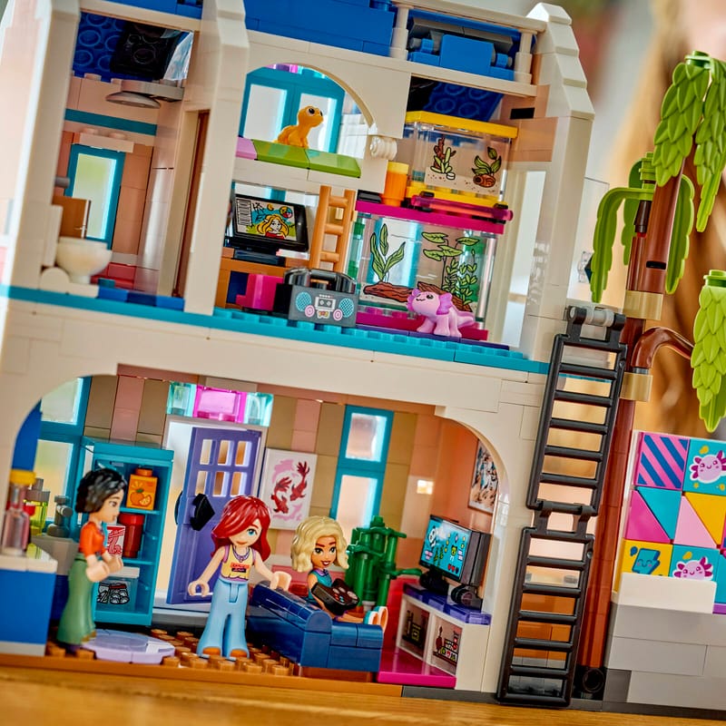Liann's Family House Lifestyle 2