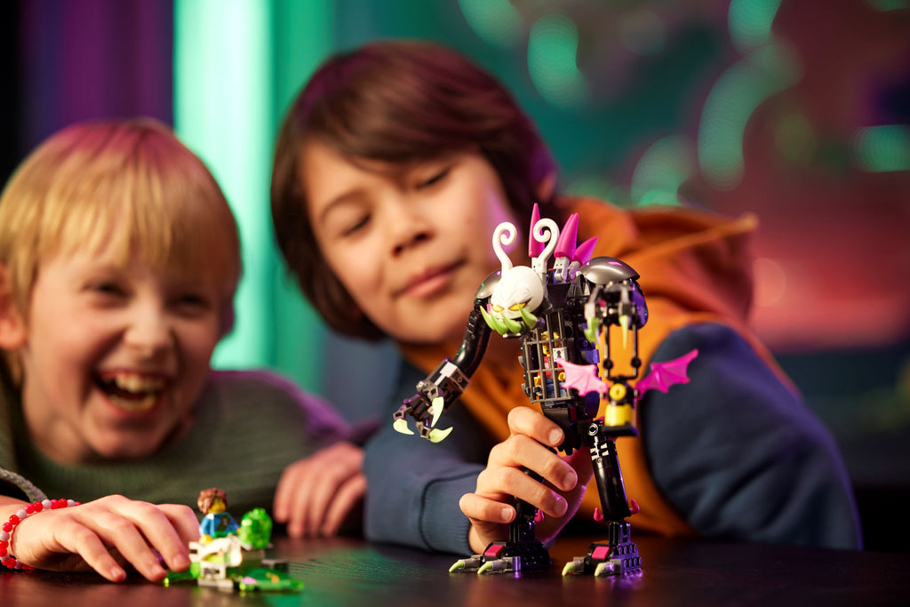 https://www.lego.com/cdn/cs/set/assets/blt93a99ecca3899218/71455_alt4.jpg