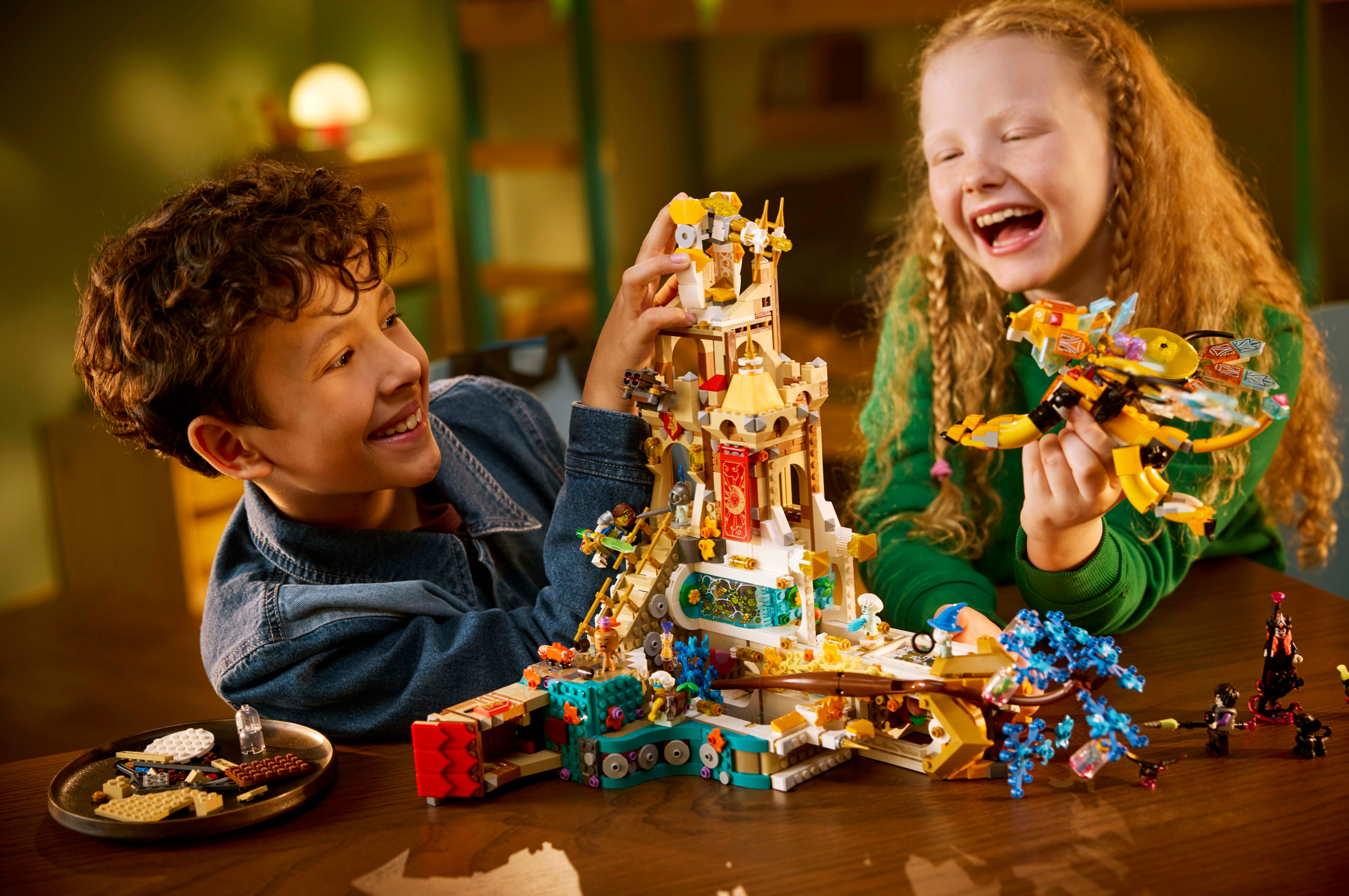 https://www.lego.com/cdn/cs/set/assets/blt5ed58edce45413d5/71486_Lifestyle_Cons_04.png