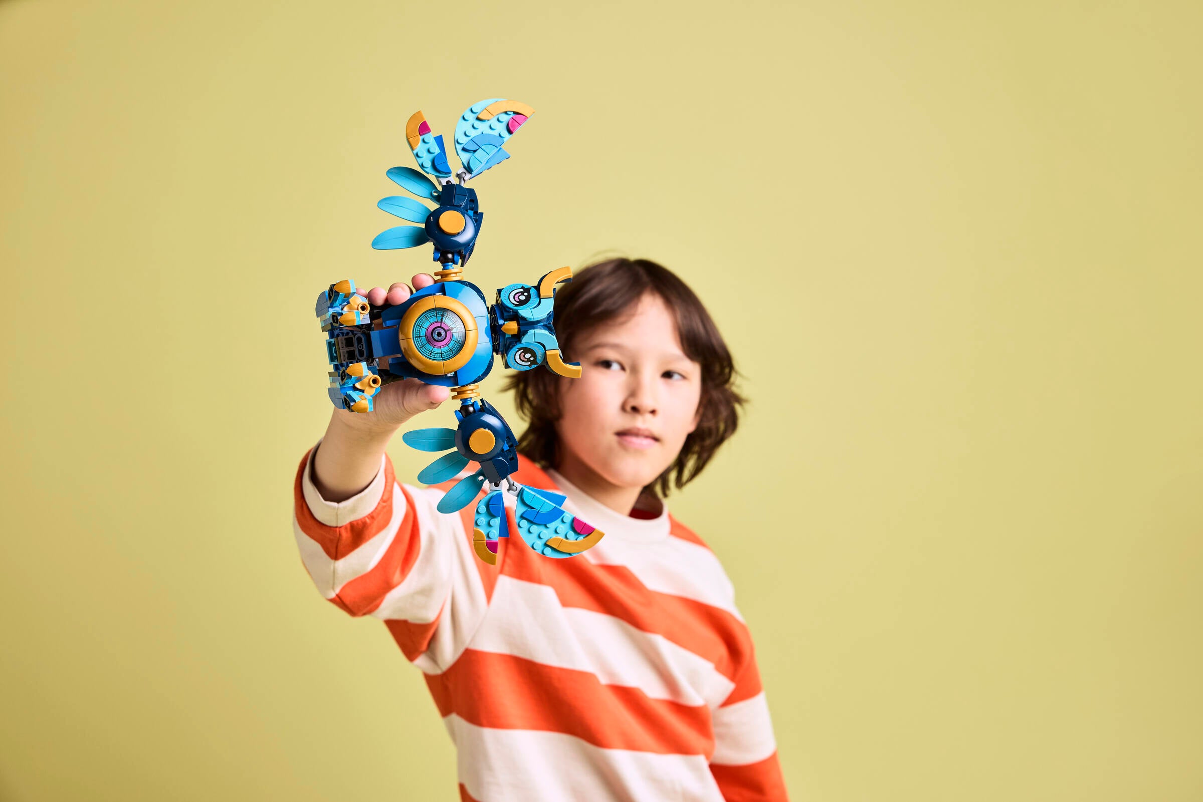 https://www.lego.com/cdn/cs/set/assets/blt2773eae76940464b/71494_Lifestyle_Cons2_en-gb.jpg