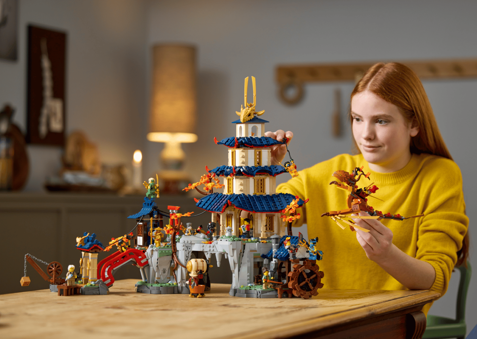 https://www.lego.com/cdn/cs/set/assets/blt3f87951efcc415fa/71814_Lifestyle_Cons.png?format=webply&fit=bounds&quality=60&width=800&height=800&dpr=2