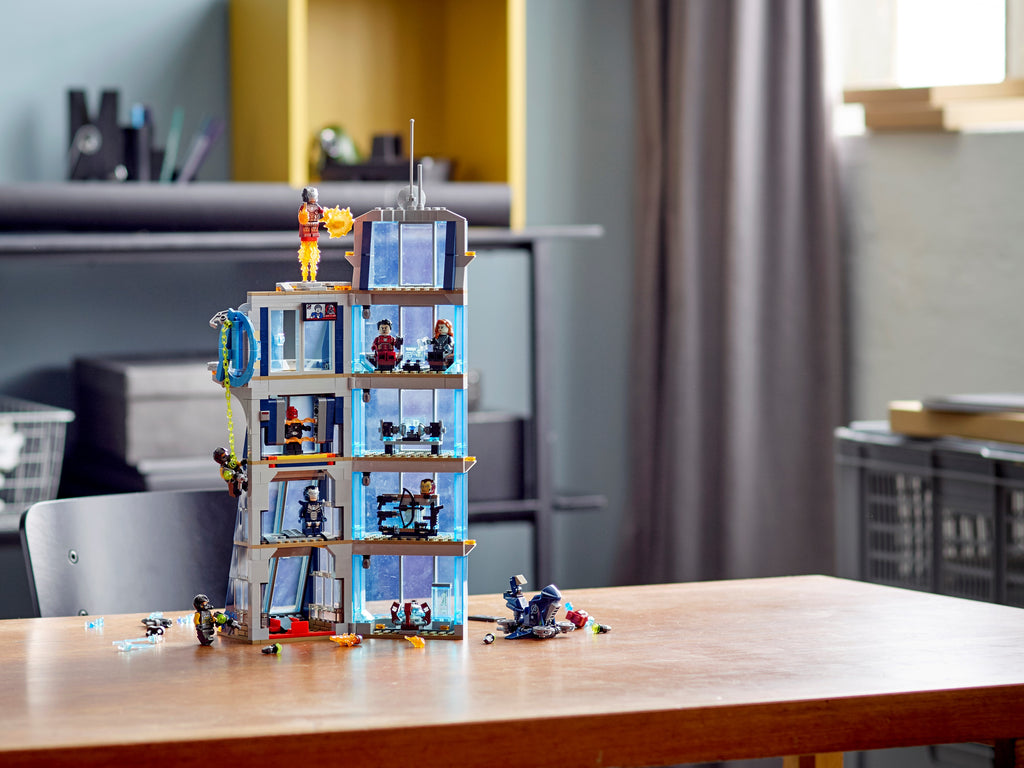 https://www.lego.com/cdn/cs/set/assets/blt5603d33060395548/76166_alt9.jpg