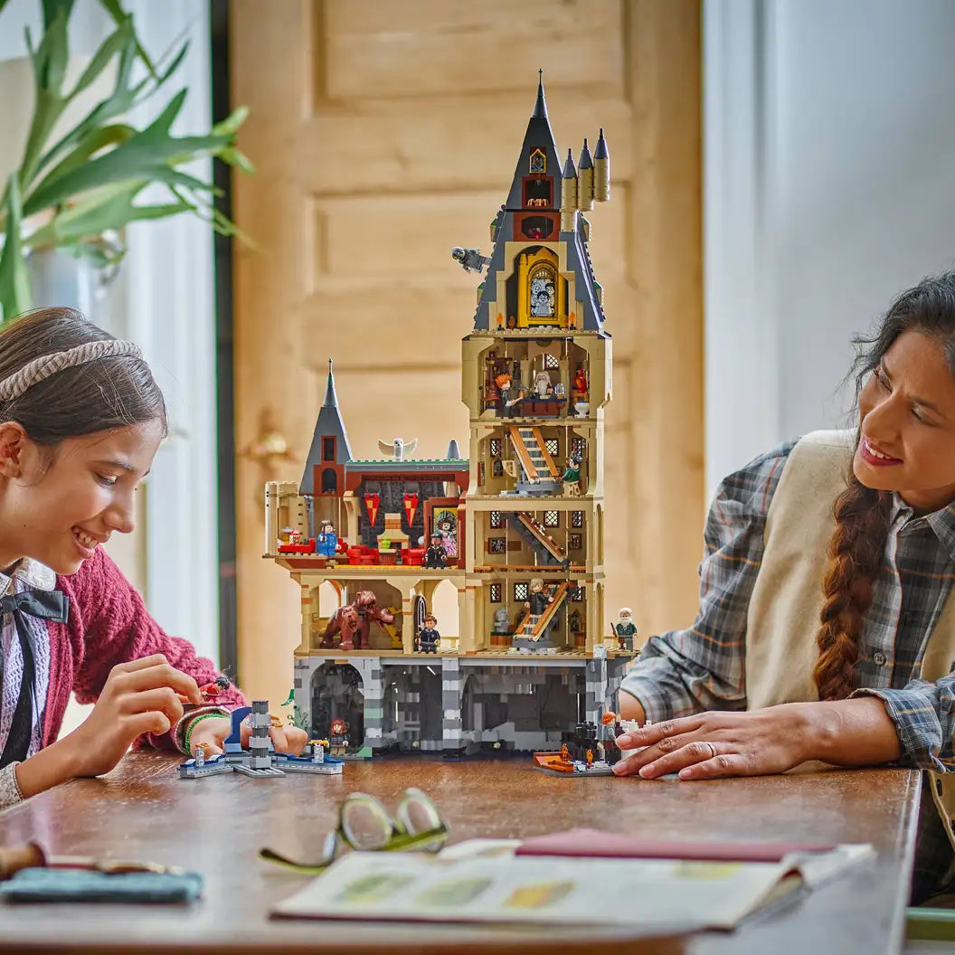 Lego Hogwarts Castle: The Main Tower
