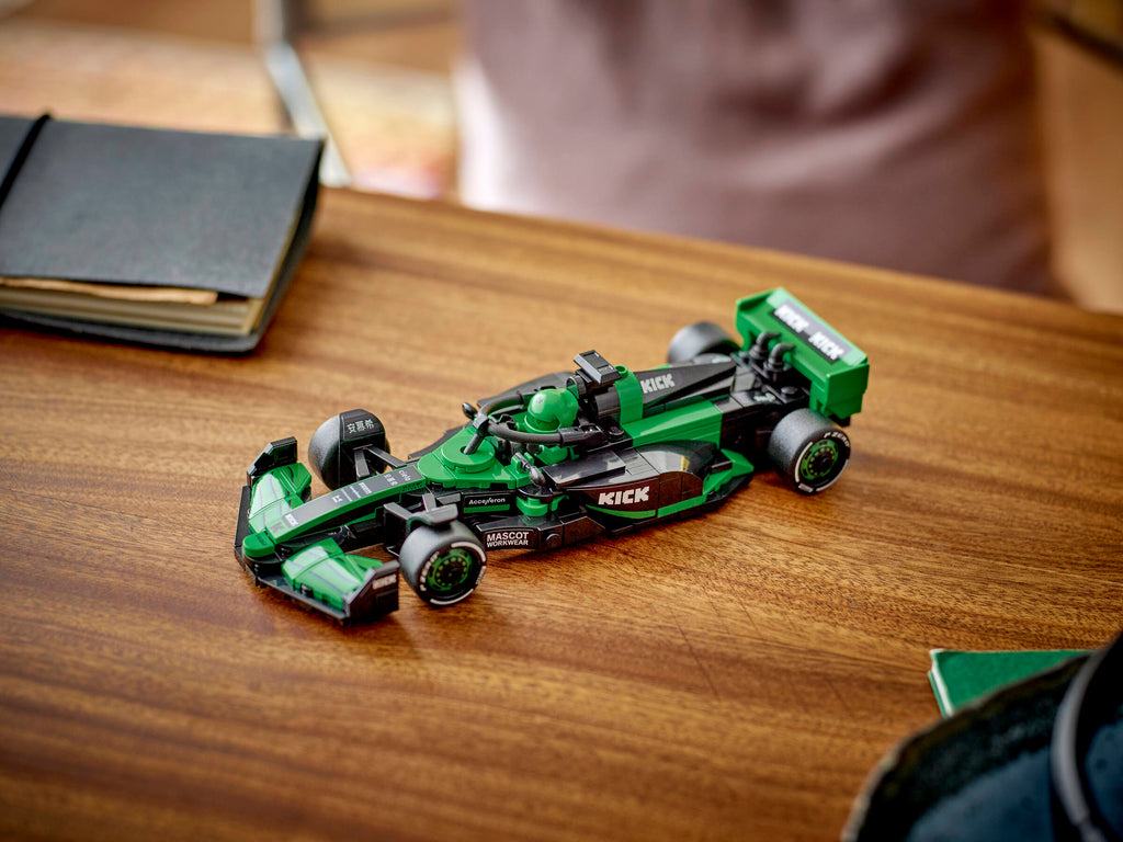 LEGO Speed Champions - KICK Sauber F1® Team C44 Race Car - 77247