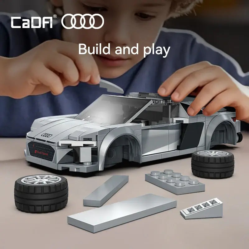 CaDA - Audi R8 Coupe - 1:24 Scale - 199 Pieces - C55027W
