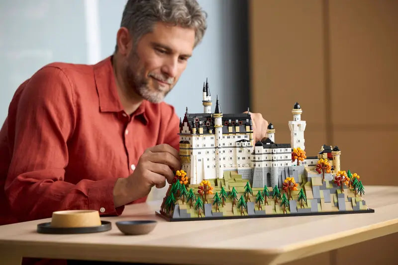 LEGO Architecture Neuschwanstein Castle 21063-Bricking Lebanon
