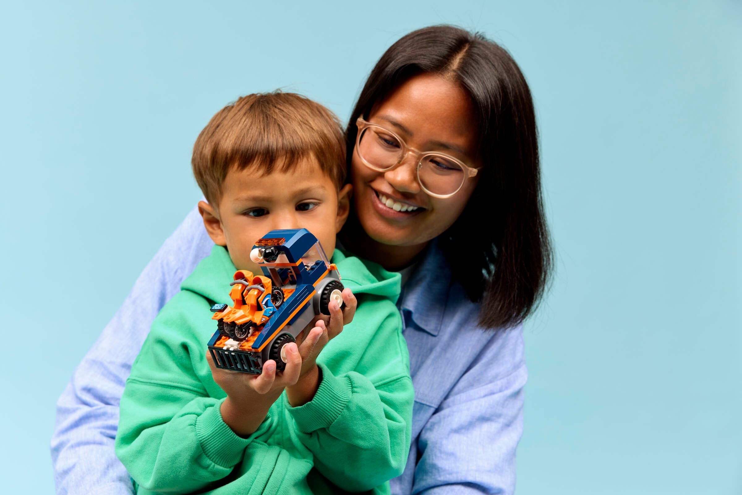 LEGO City Motorcycle Transporter Truck Toy with 2 Racing Bikes-Lego / City-Bricking Lebanon