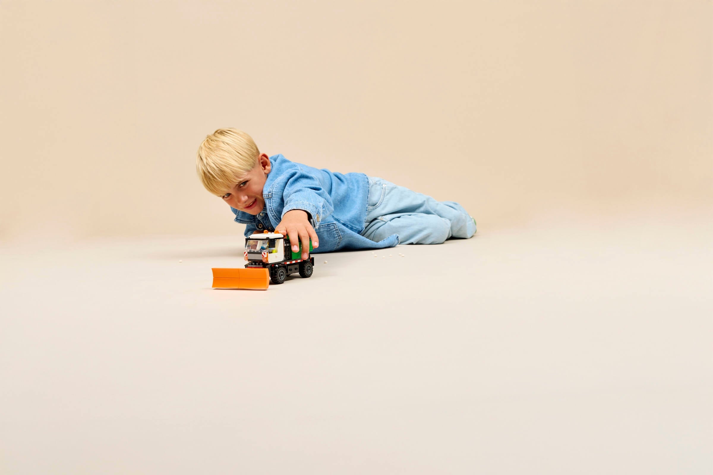 LEGO City Snowplow Toy Truck Building Set with Salt Spreader-Lego / City-Bricking Lebanon