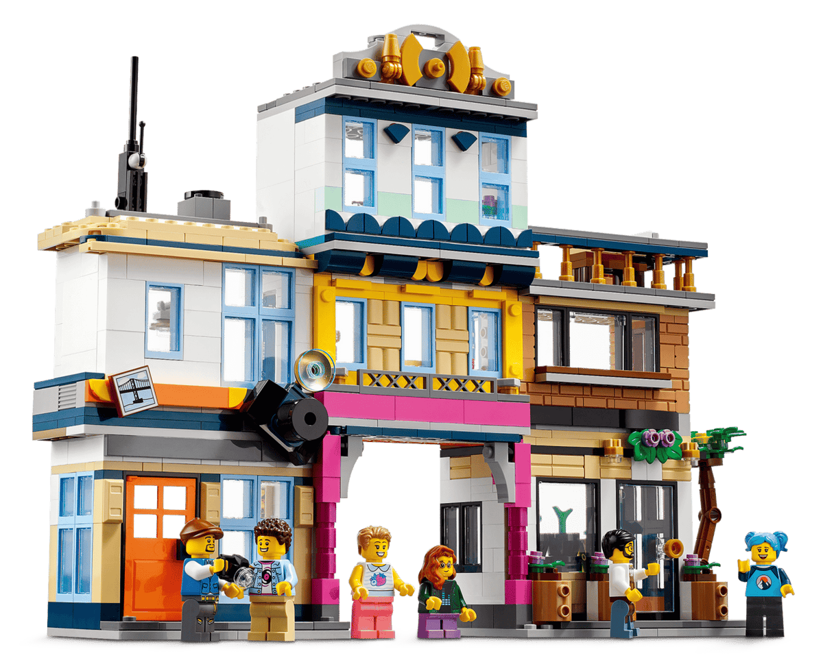 LEGO Creator 3-in-1 Main Street 31141-Bricking Lebanon