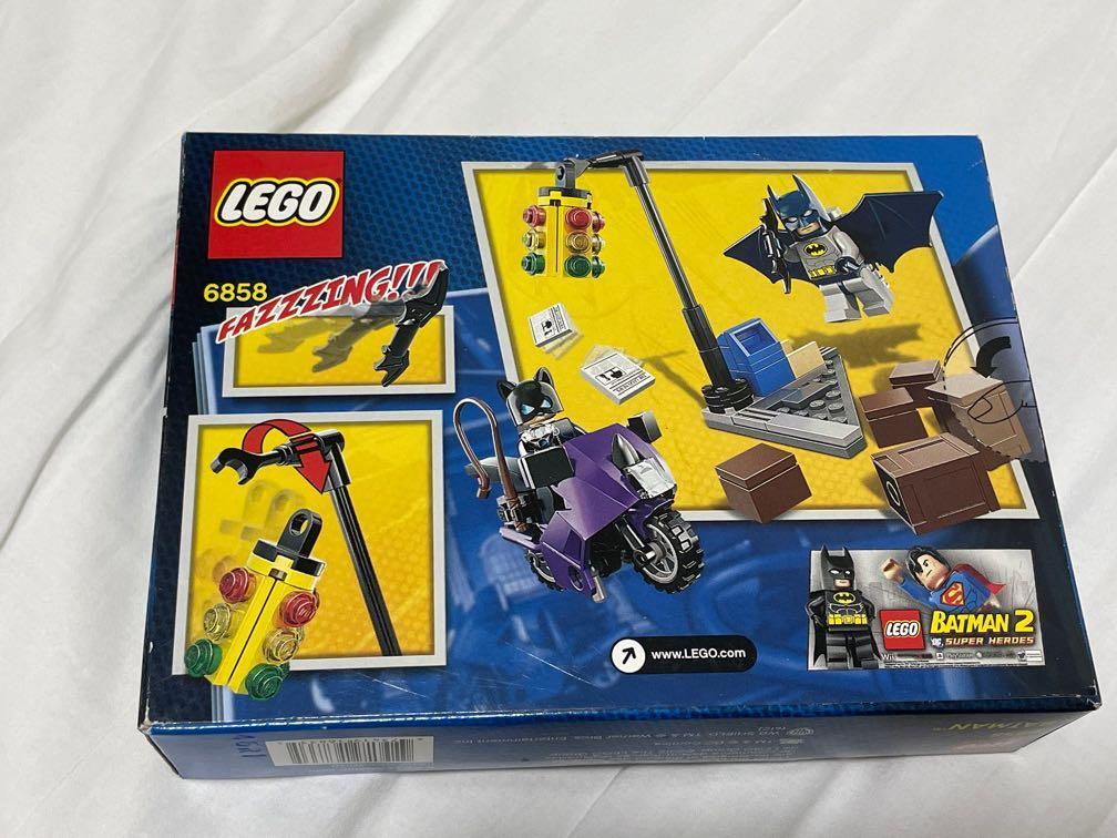 LEGO DC Catwoman Catcycle City Chase 6858-Bricking Lebanon
