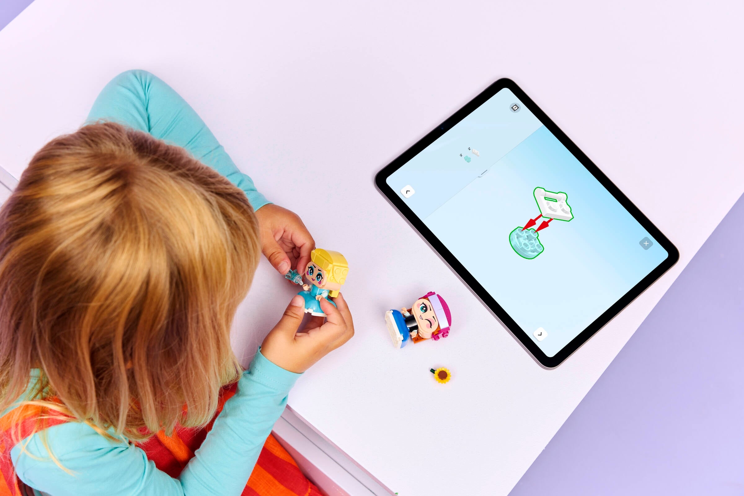 LEGO Disney Frozen Mini Anna & Elsa Collectible Building Toy 43284-Lego / Disney-Bricking Lebanon