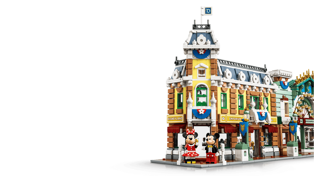 LEGO Disney Main Street, U.S.A. 43302-Bricking Lebanon