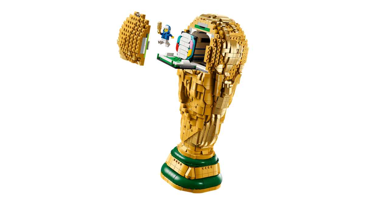 LEGO Editions FIFA World Cup Official Trophy 43020-Bricking Lebanon