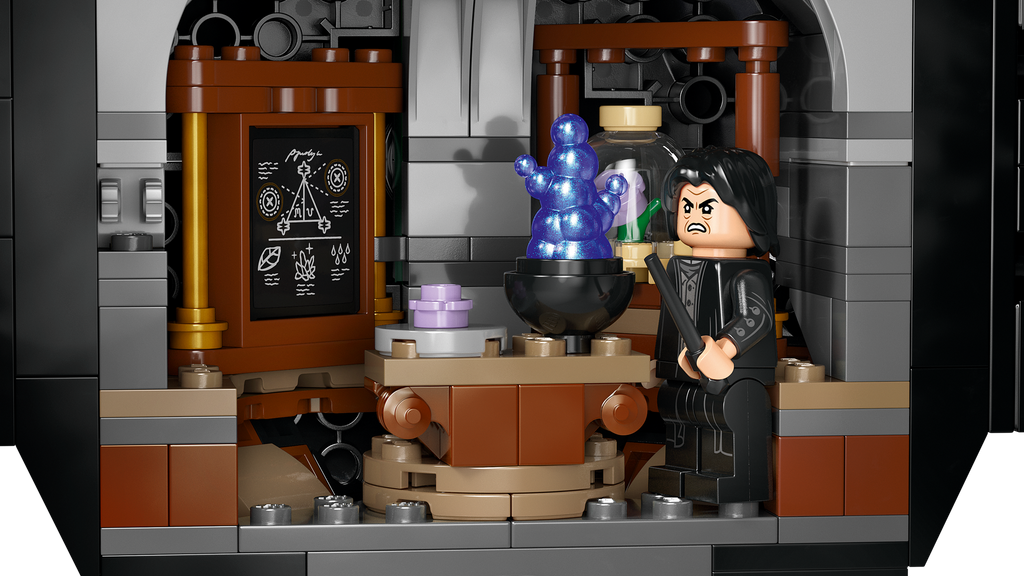 LEGO Harry Potter Cauldron Secret Potions Classroom Surprise Building Set-Lego / Harry Potter-Bricking Lebanon