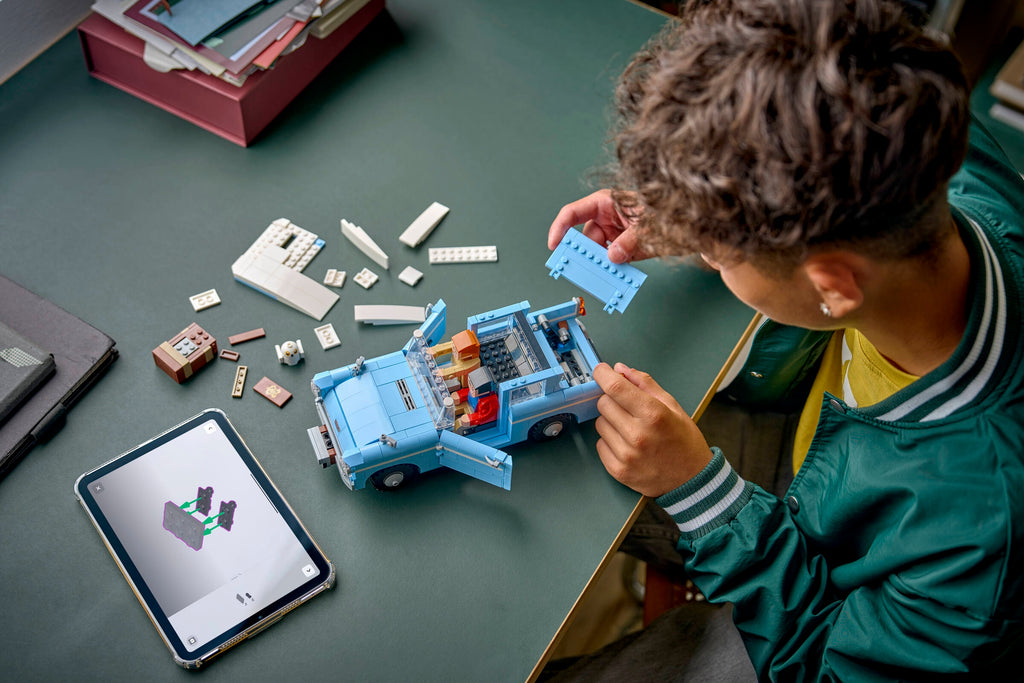 LEGO Harry Potter Enchanted Flying Ford Anglia 76470 Building Set-Lego / Harry Potter-Bricking Lebanon