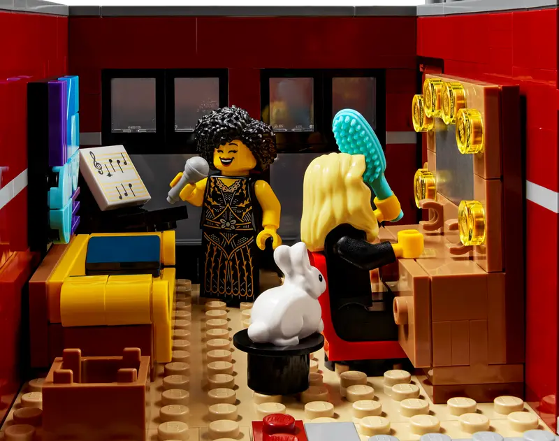 LEGO Icons Jazz Club-Bricking Lebanon