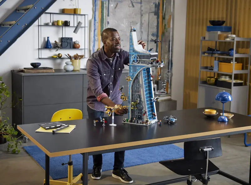 LEGO Marvel Super Heroes Avengers Tower-Bricking Lebanon