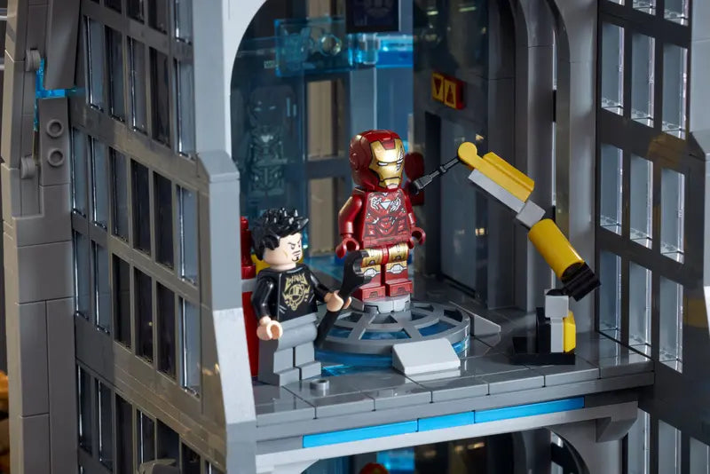 LEGO Marvel Super Heroes Avengers Tower-Bricking Lebanon