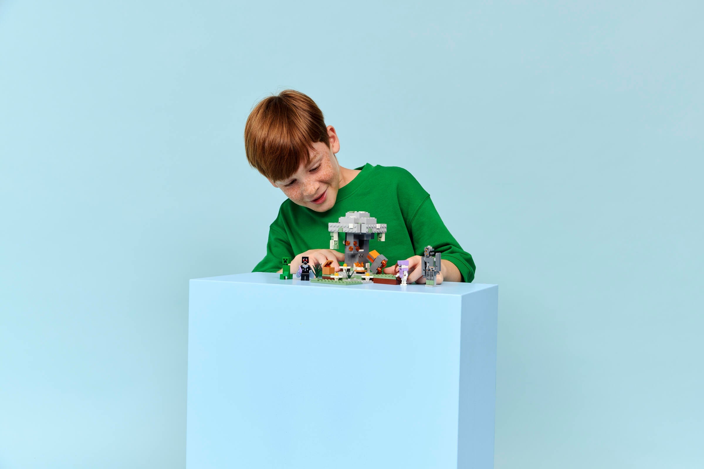 LEGO Minecraft The Pale Garden 21586 Building Set with Mothman-Lego / Minecraft-Bricking Lebanon