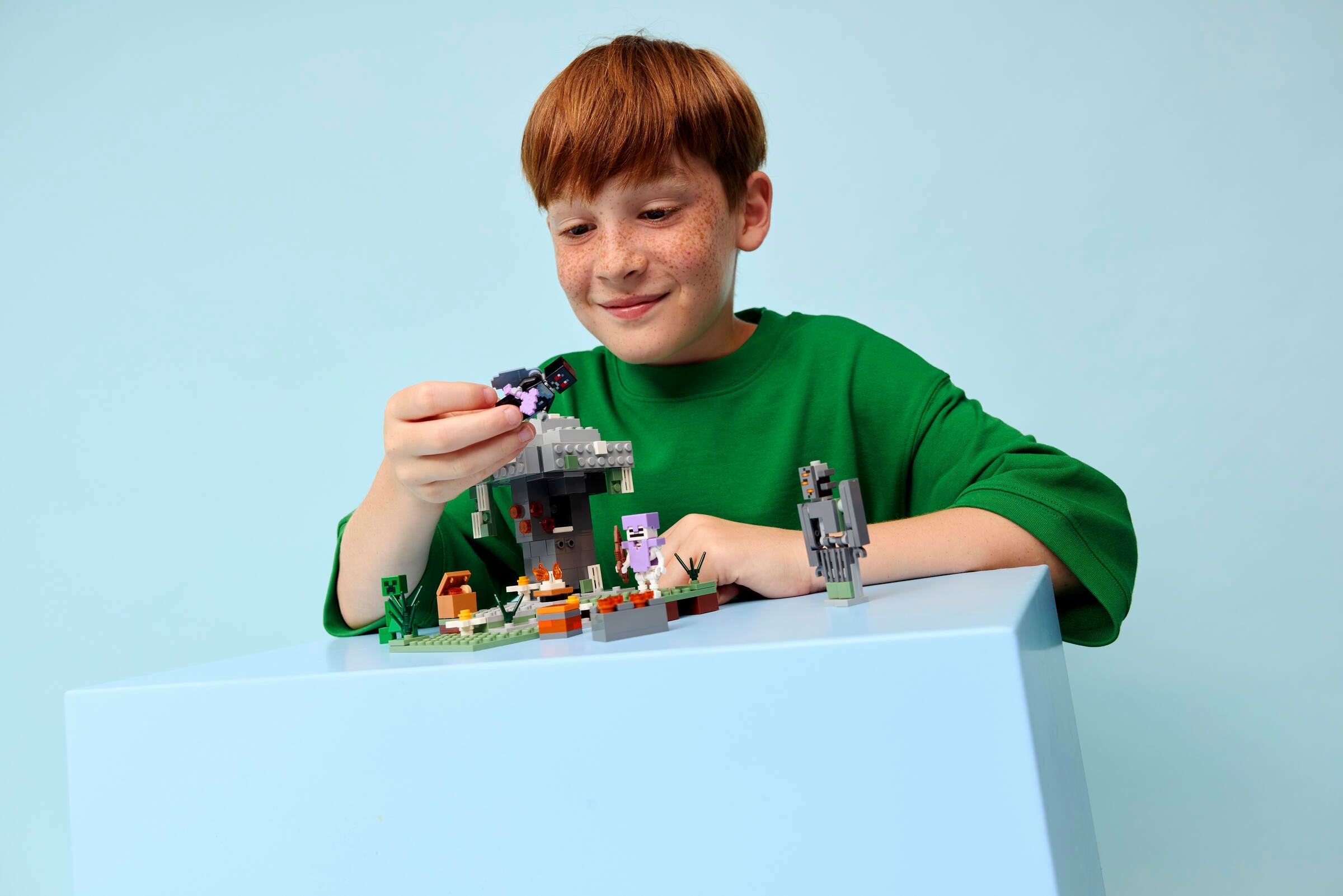 LEGO Minecraft The Pale Garden 21586 Building Set with Mothman-Lego / Minecraft-Bricking Lebanon