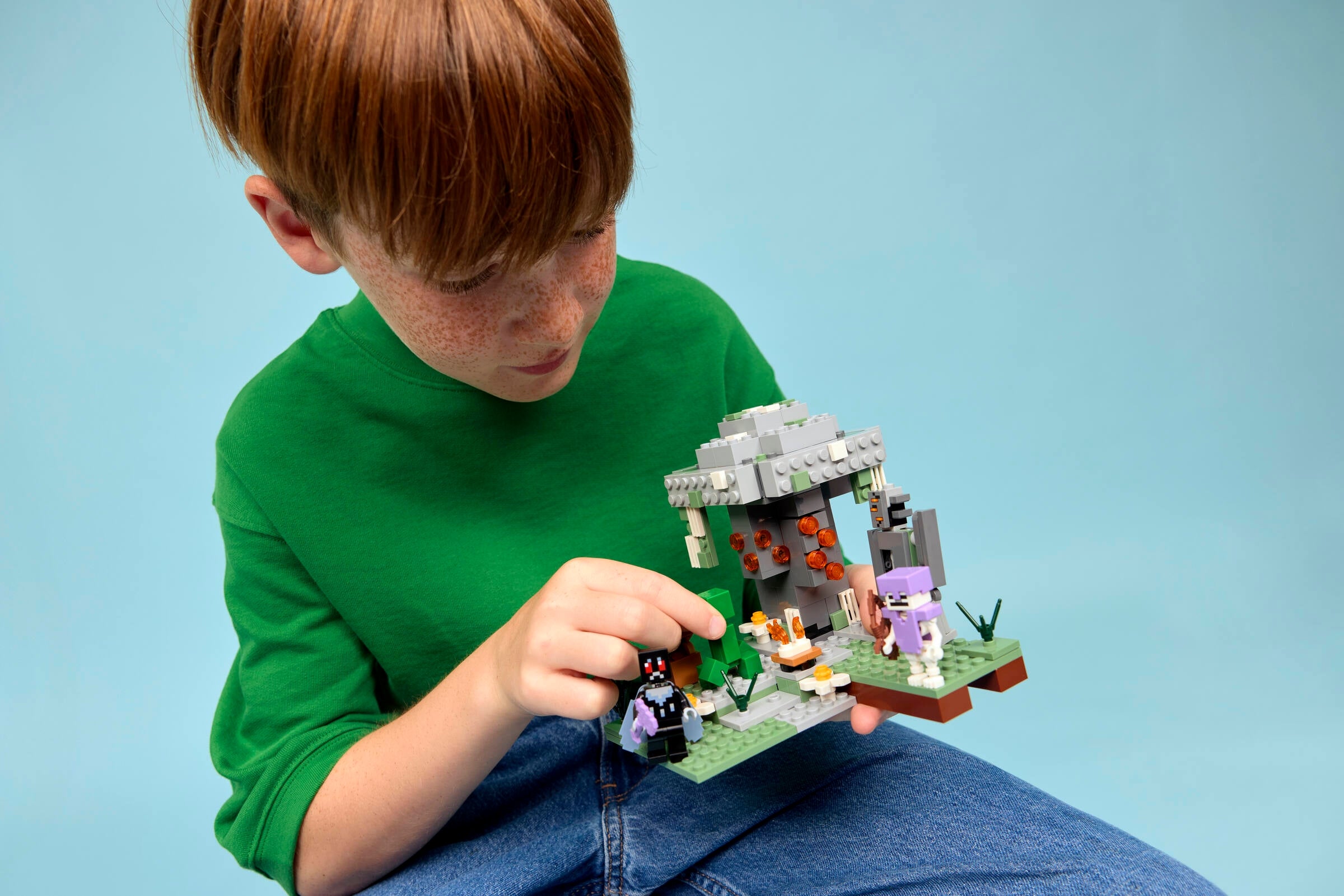 LEGO Minecraft The Pale Garden 21586 Building Set with Mothman-Lego / Minecraft-Bricking Lebanon