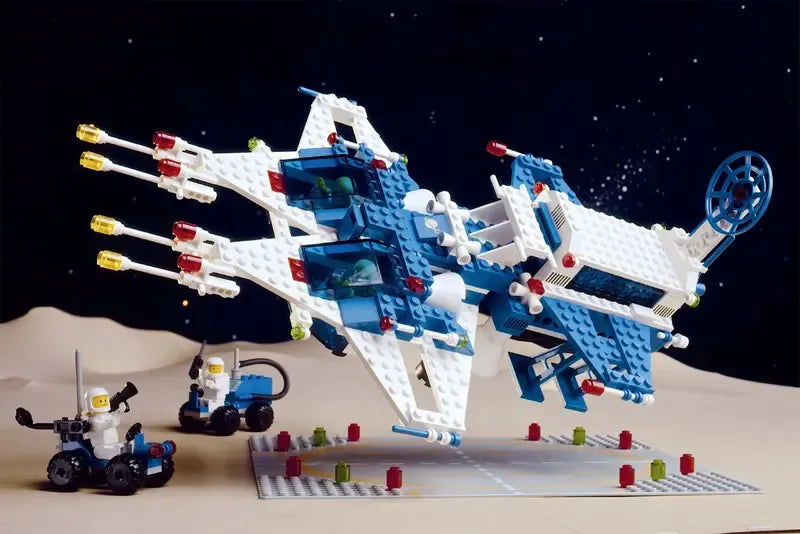 LEGO Space 1978 1992 Book 5008313-Bricking Lebanon