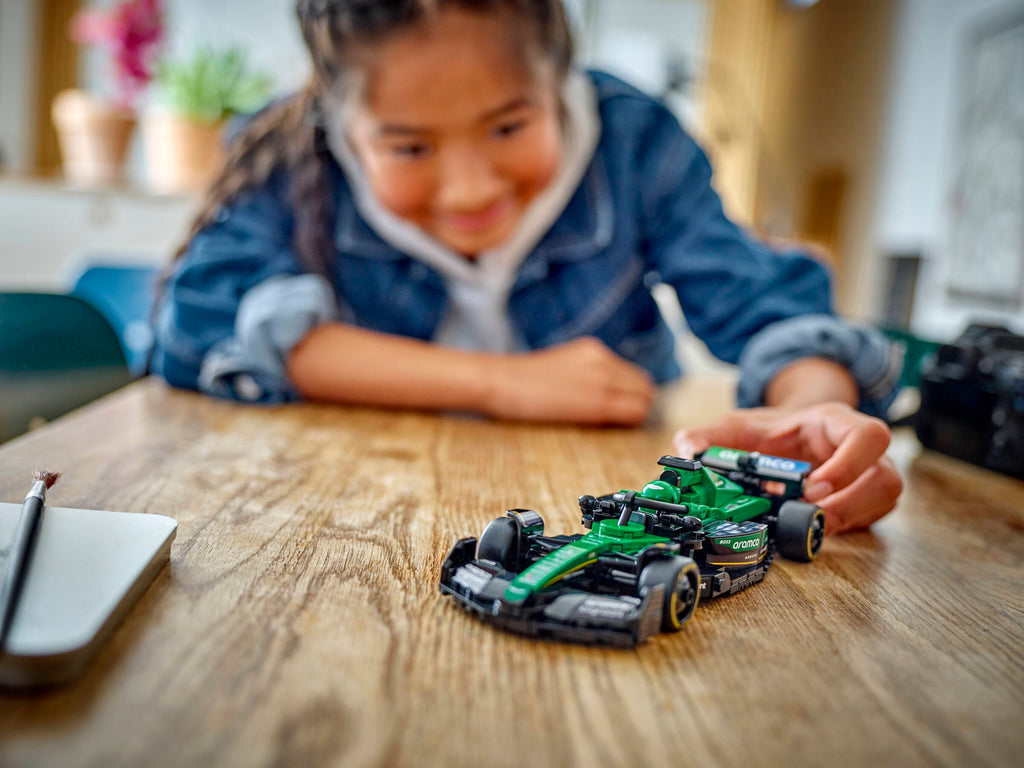 LEGO Speed Champions Aston Martin Aramco F1 AMR24 Race Car Set-Lego / Speed-Bricking Lebanon