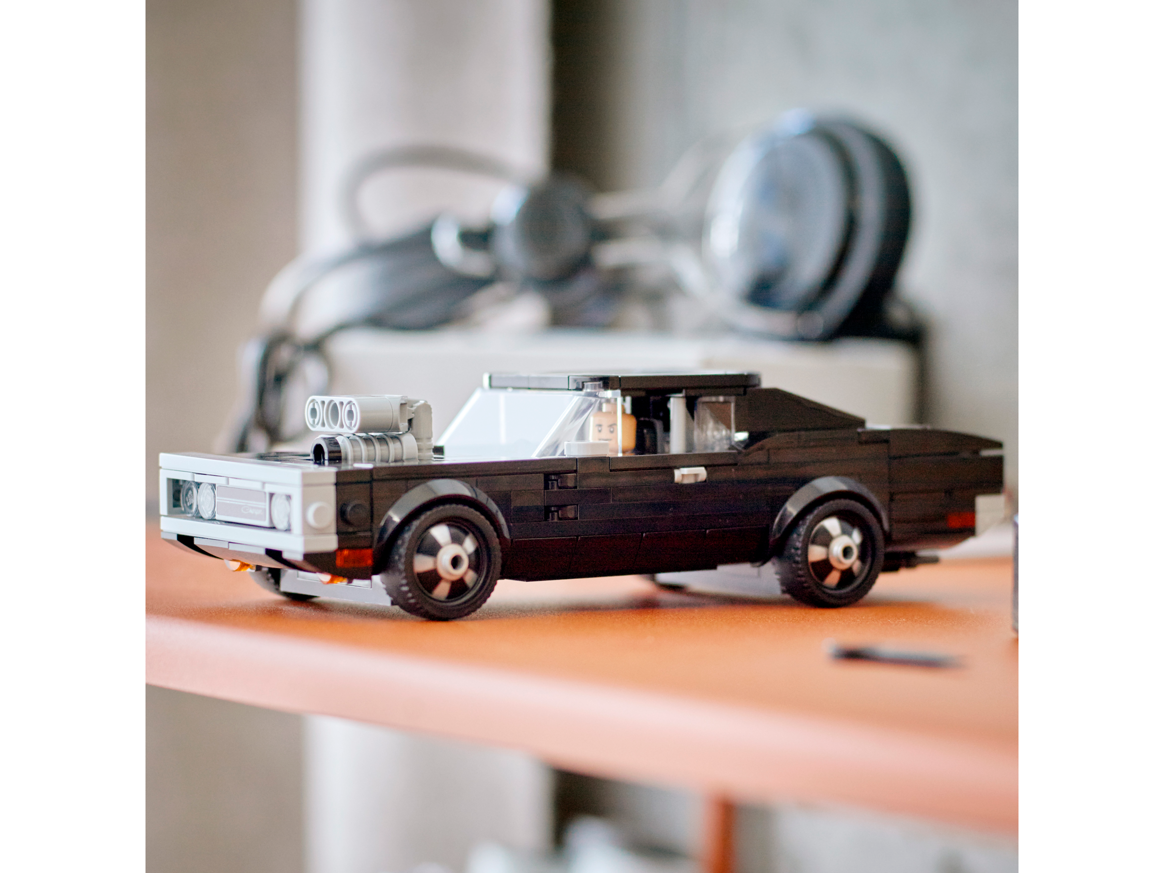 https://www.lego.com/cdn/cs/set/assets/blt8e2d2863e0446b7a/76912_alt9.png