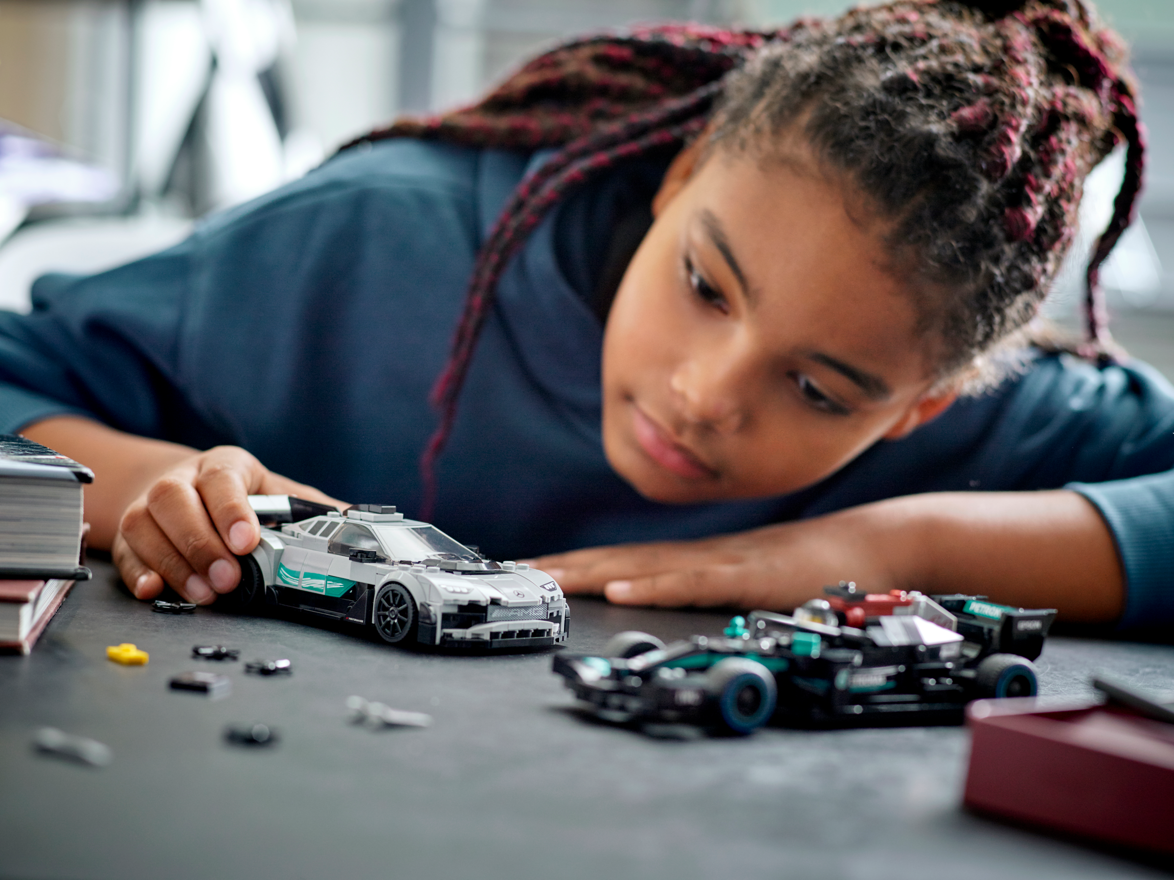 https://www.lego.com/cdn/cs/set/assets/bltbe14428032b60f7e/76909_alt10.png