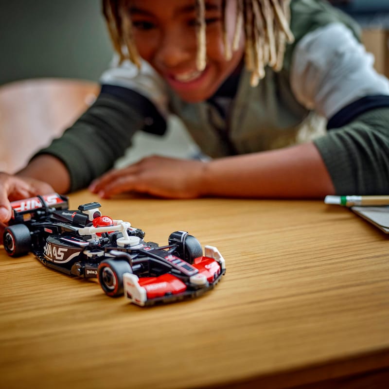 LEGO Speed Champions MoneyGram Haas F1 Team VF-24 Racing Car-Lego / Speed-Bricking Lebanon