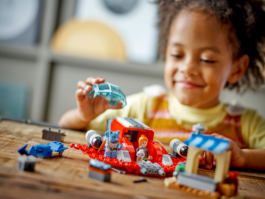 https://www.lego.com/cdn/cs/set/assets/blt88ce0db1c6d7a889/75384_alt7.png