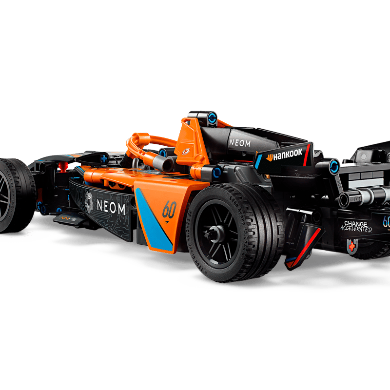https://www.lego.com/cdn/cs/set/assets/blt4e779d64f5c7af81/42169_alt4.png?fit=crop&quality=80&width=800&height=800&dpr=1