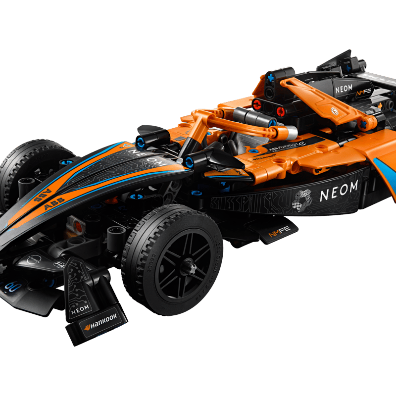 https://www.lego.com/cdn/cs/set/assets/blt2e01ec117064f054/42169.png?fit=crop&quality=80&width=800&height=800&dpr=1