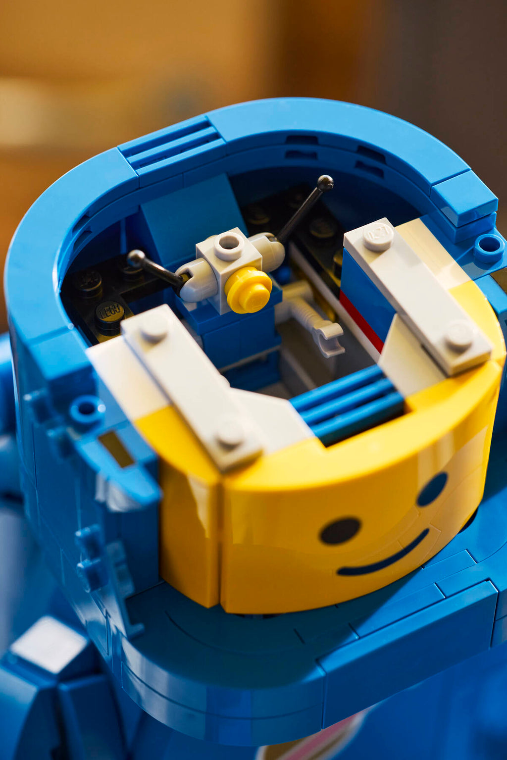 LEGO Up-Scaled Blue Astronaut Minifigure Building Set 40921-40921-Bricking Lebanon