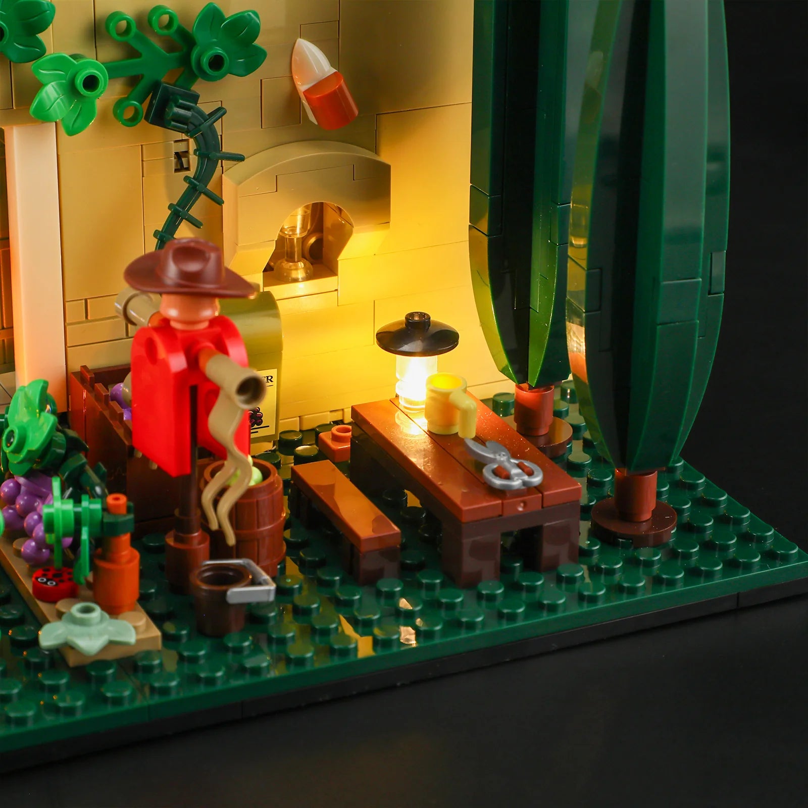 Buy Lumibricks Vineyard Estate