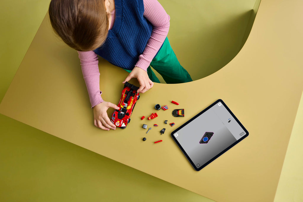 https://www.lego.com/cdn/cs/set/assets/bltd27c23c5bd3a1e49/blt647dc85b2bb429f4-77261_Lifestyle_Build.jpg