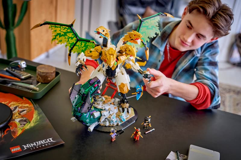https://www.lego.com/cdn/cs/set/assets/blt973b2e88bda6529b/blt6c6d8825f3ae31df-71872_Lifestyle_cons_2_en-us.jpg?format=webply&fit=bounds&quality=75&width=800&height=800&dpr=1