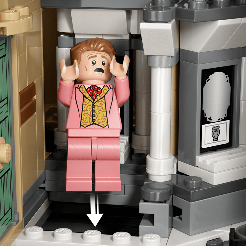 https://www.lego.com/cdn/cs/set/assets/bltc6502c7b506c0f05/blt71e715dde083de25-76473_WEB_SEC03_NOBG.png?fit=crop&quality=80&width=800&height=800&dpr=1
