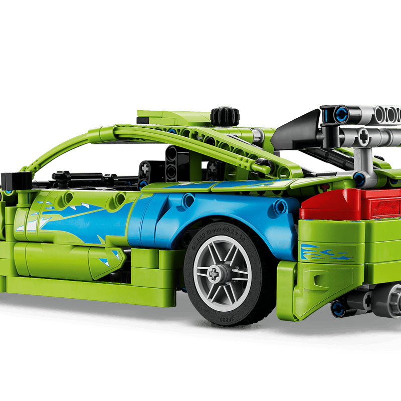 https://www.lego.com/cdn/cs/set/assets/blt68679f28772345fd/bltfaea35d387a1edf7-42229_WEB_SEC02_NOBG.png?fit=crop&quality=80&width=800&height=800&dpr=1