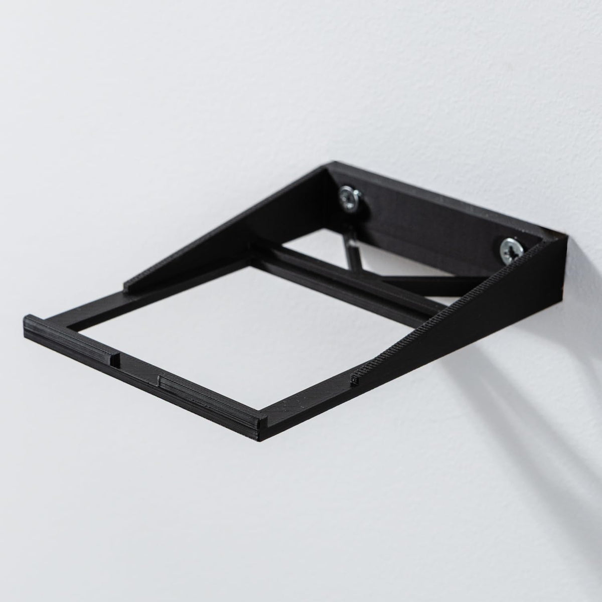 Brickify Wall Mount for LEGO Helmet 0001