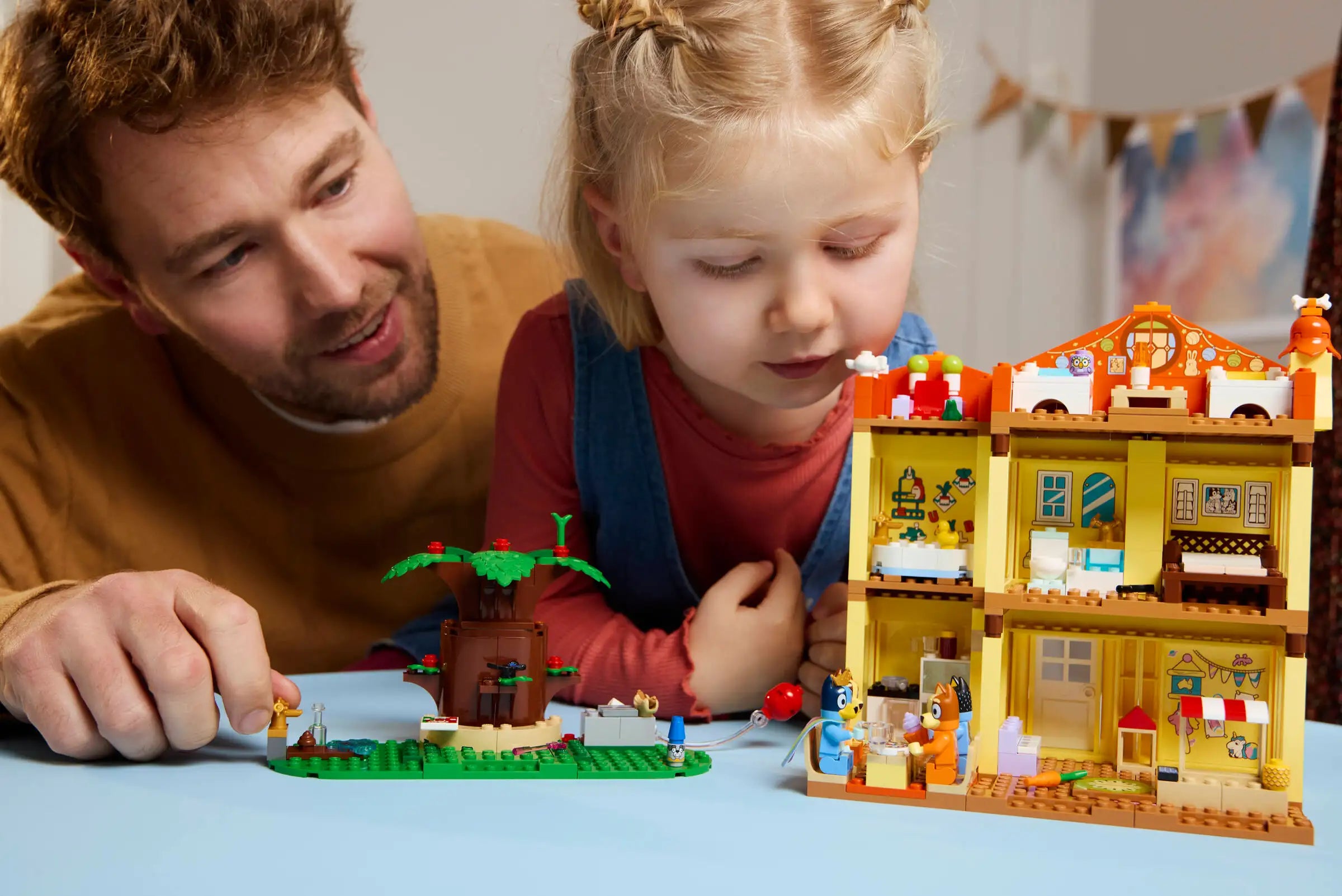 LEGO Bluey - Bluey's Family House
