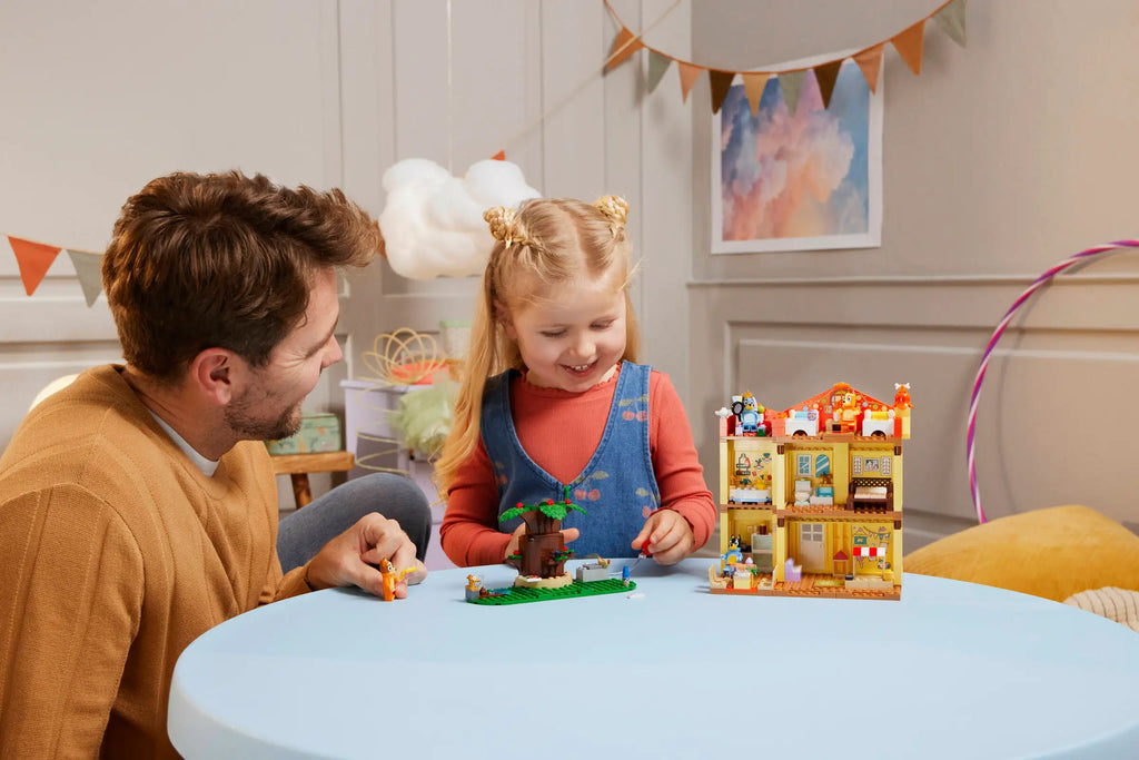 LEGO Bluey - Bluey's Family House