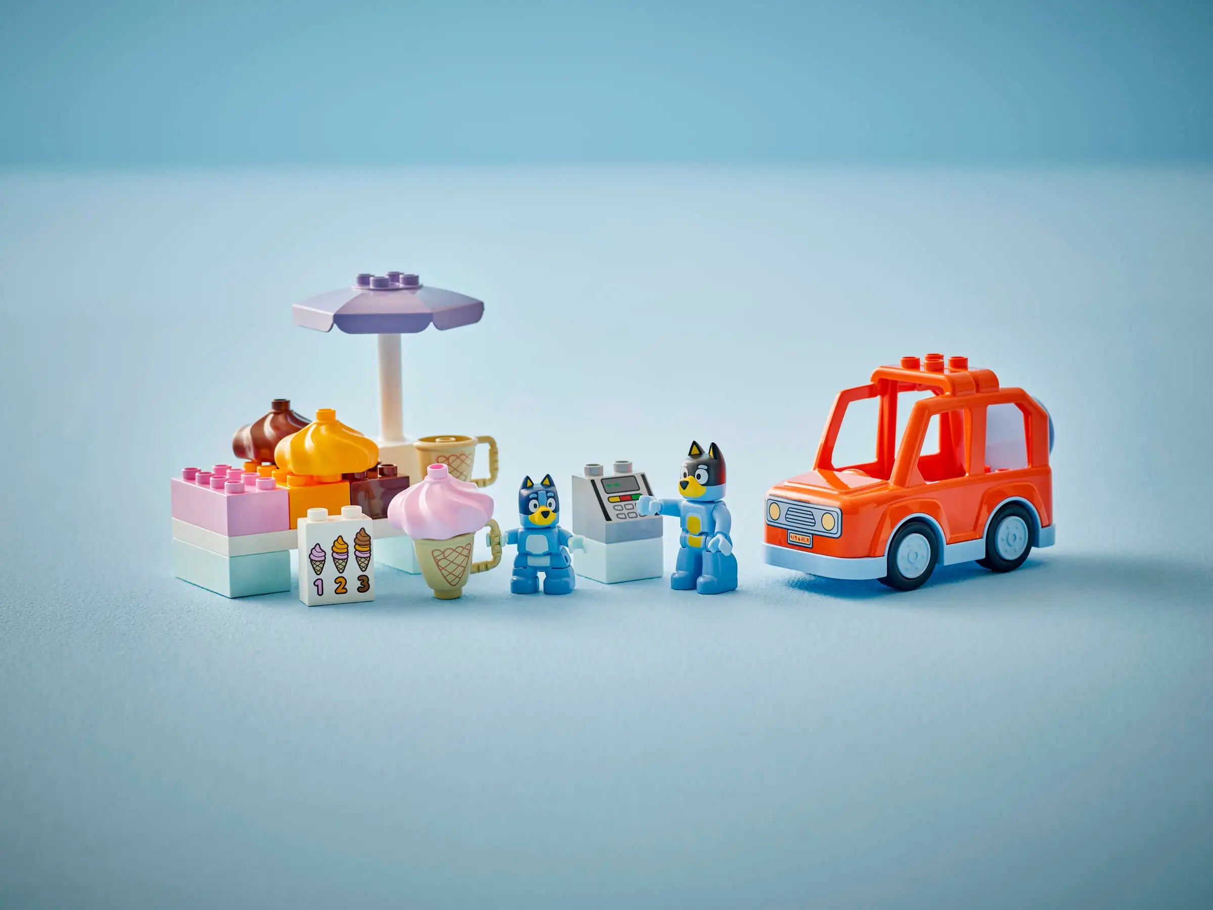 LEGO Duplo Bluey - Ice Cream Trip with Bluey