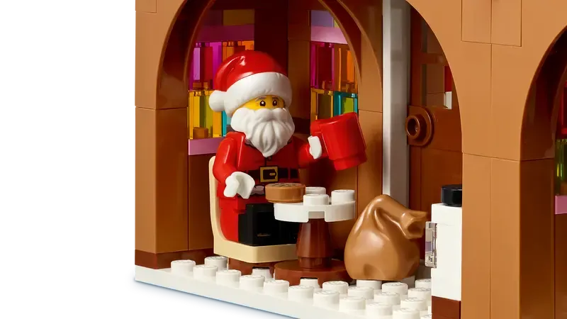 LEGO Festive Gingerbread House-Bricking Lebanon