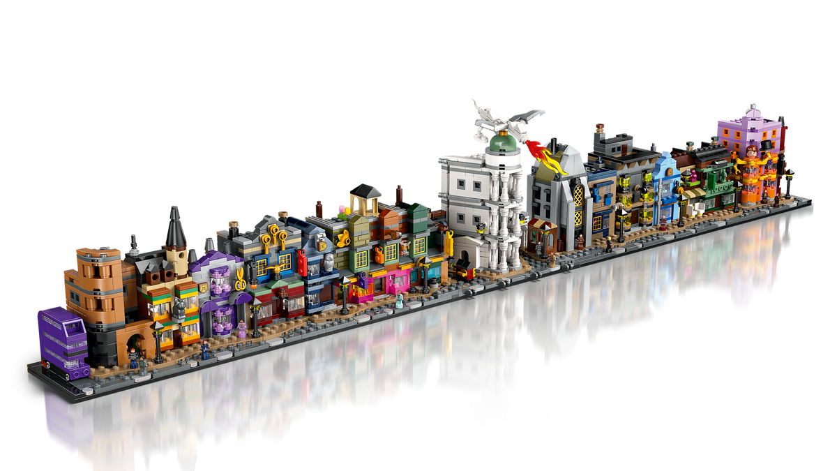 LEGO Harry Potter Diagon Alley Wizarding Shops 76444